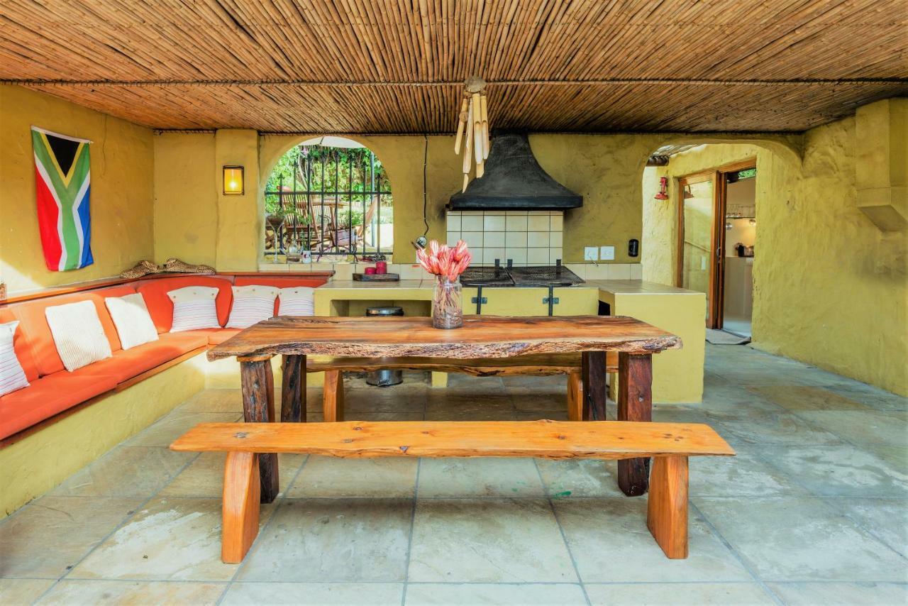 Villa Sun, Sea & A Wood-fired Hot Tub In A Downtown Mediterranean *